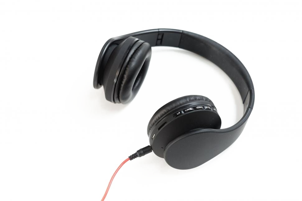 Black over-ear headphones with an audio cable